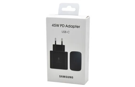 Universal Fast Charging Adapter